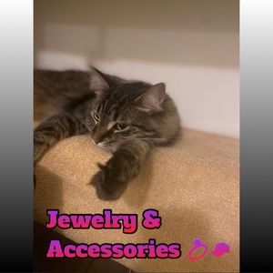 Jewelry/Accessories